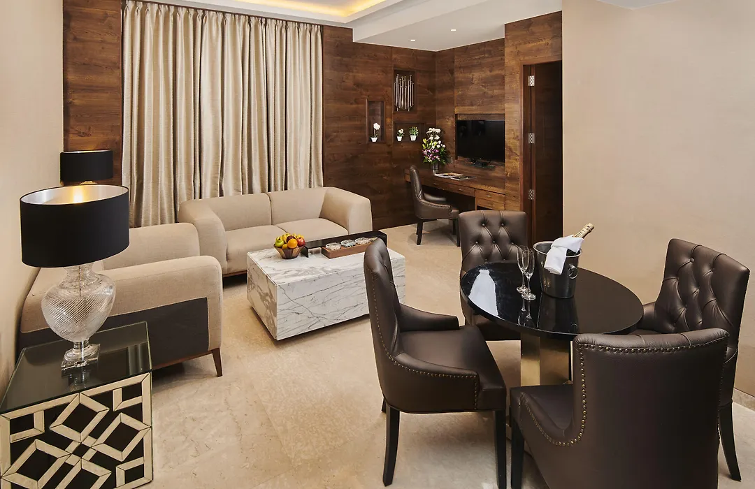Goldfinch Hotel Mumbai-1